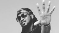 rudeboy-falls-off-stage,-refuses-to-stop-performance