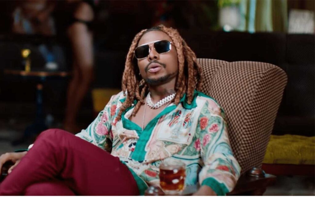 asake-becomes-first-african-artiste-with-five-uk-apple-music-no.-1-albums